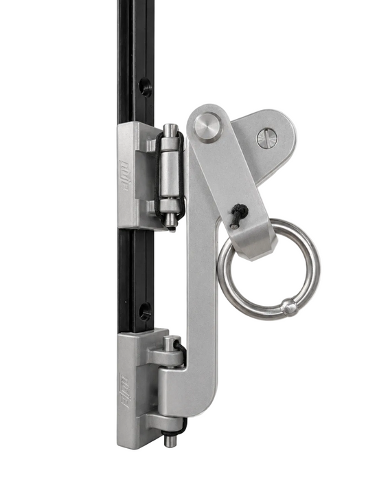 Self lock "S"